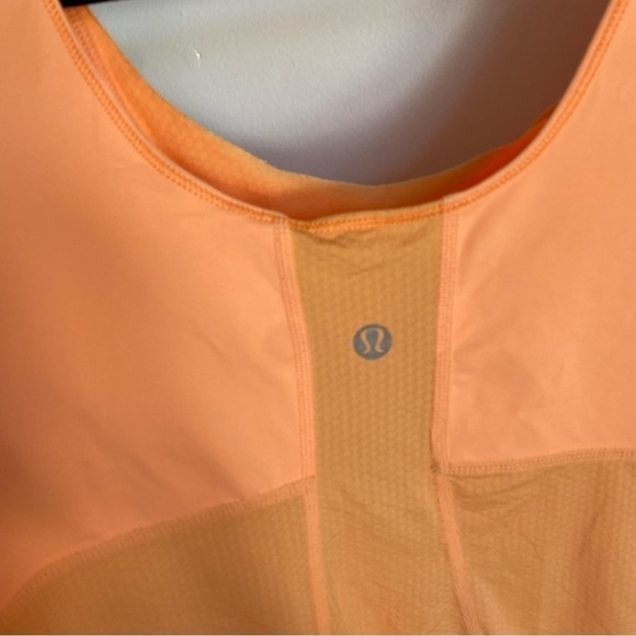 Lululemon Y2K Ta ta Topper Workout Tank in Pizzaz Bright Orange • US 6 - Picture 7 of 9